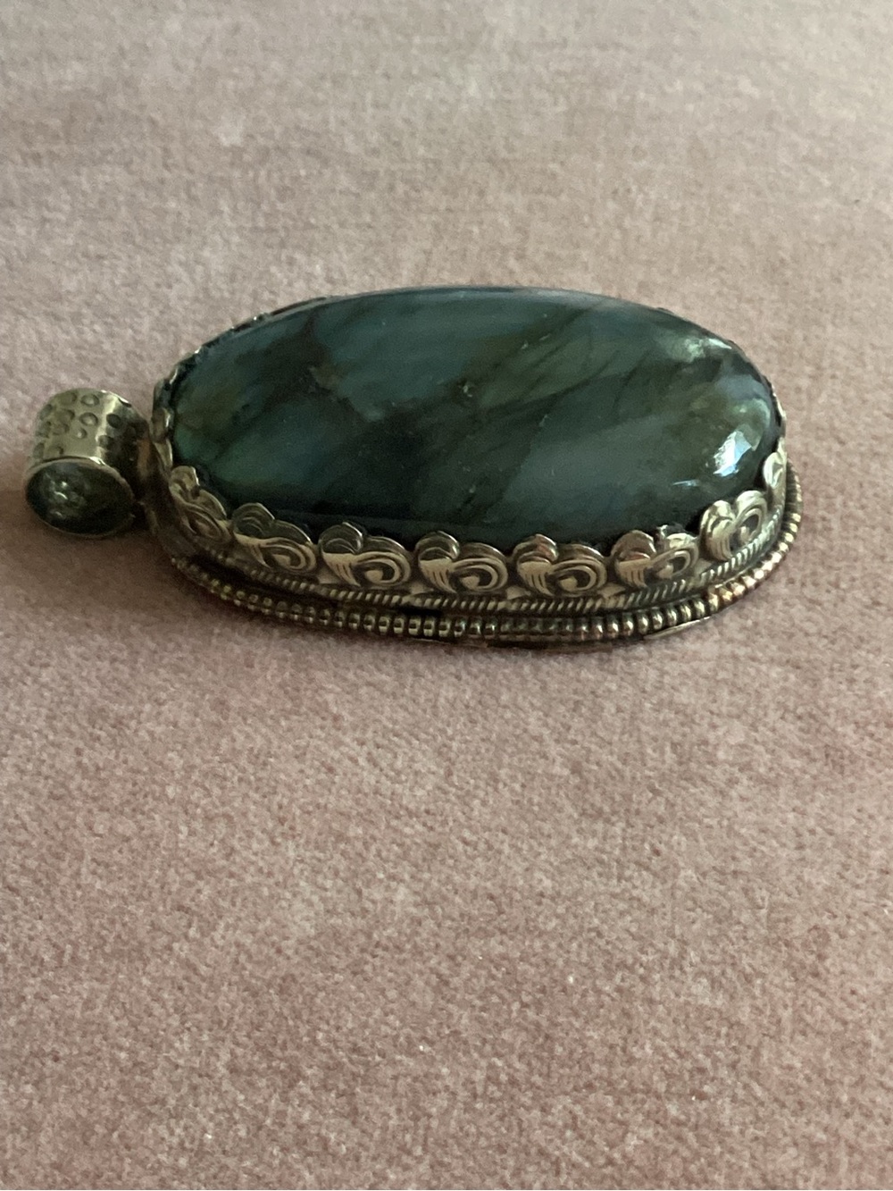 Labradorite Pendant - Picture 4 of 6